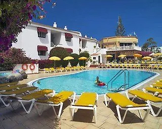 Regency Heights At Neptuno Apartment Chayofa